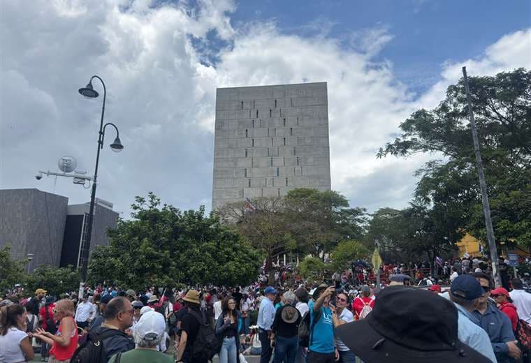 Gran Marcha por la educación en Plaza de la Democracia/Alejandro Umaña