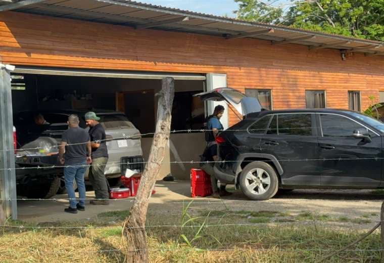 OIJ allana casa del hijo del alcalde en Santa Cruz