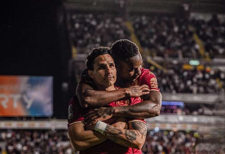 Javier Paradela. Saprissa