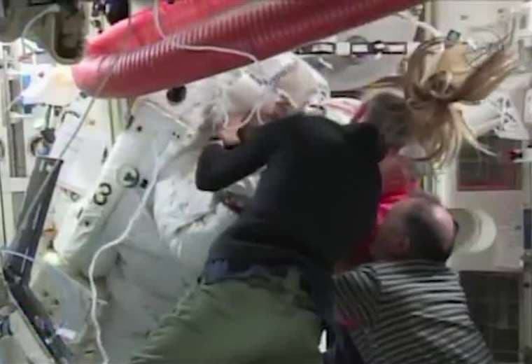 Tripulación de Artemis III: Astronauta casi se ahoga en el espacio y otro pasó un año varado