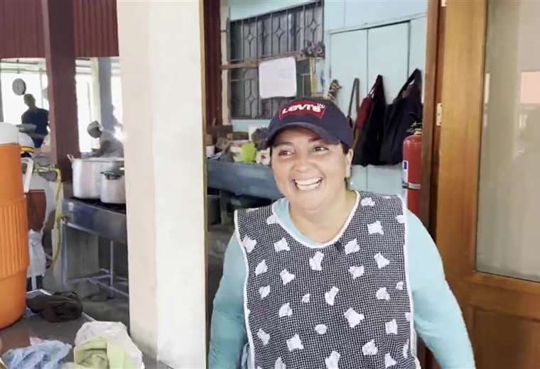 Nelly Acuña: el alma de la fiesta en Salitrillos de Puriscal