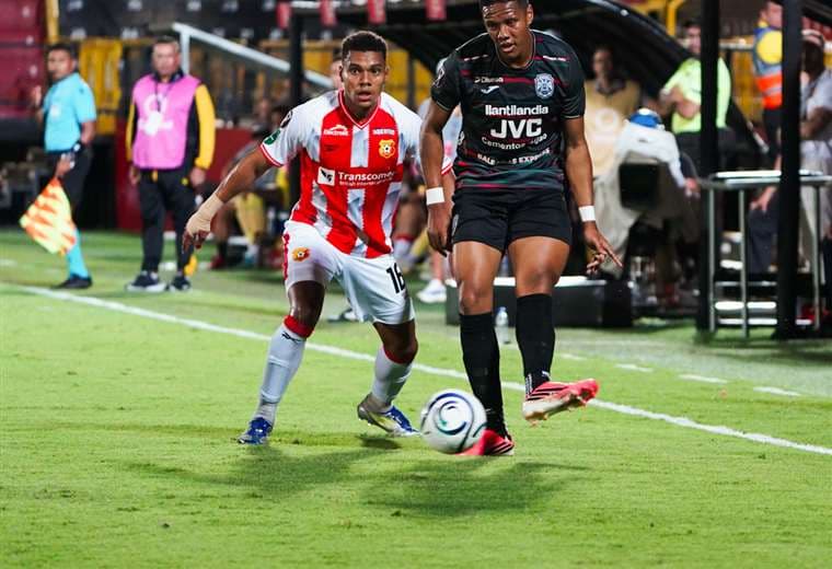Herediano vs. Marathon. Foto: Juan Manuel Quirós