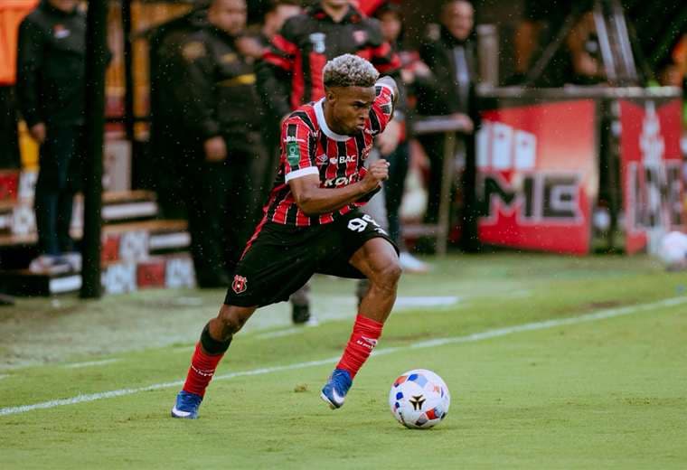 Kenyel Michel, Alajuelense/Prensa LDA