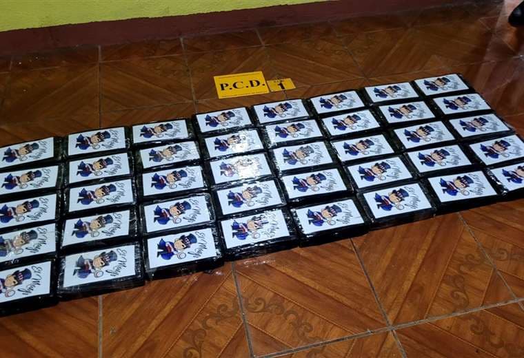 Hallan una tonelada de droga en aparente golpe al cártel Jalisco Nueva Generación