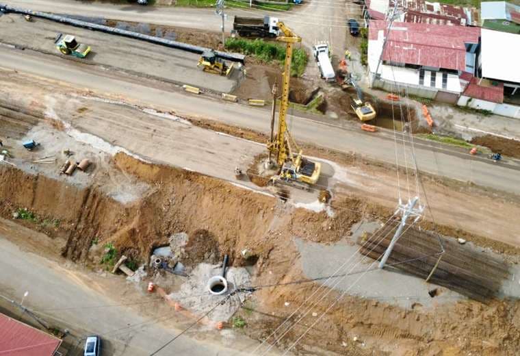 Ruta 1 en construcción entrada a San Ramón/MOPT