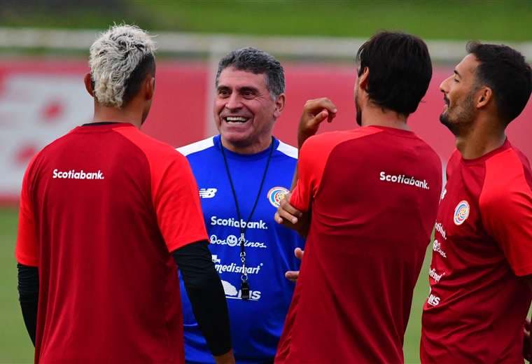 Bryan Ruiz, Keylor Navas y Celso Borges. AFP