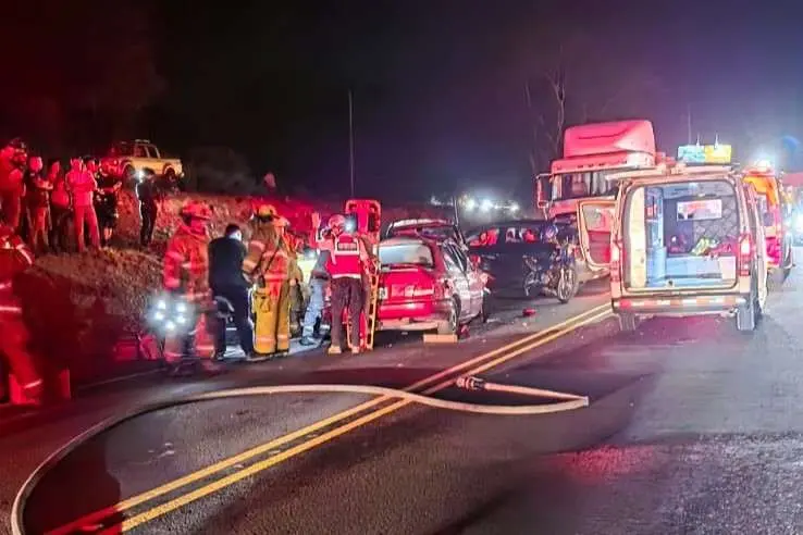 Accidente en Orotina dejó una menor fallecida.