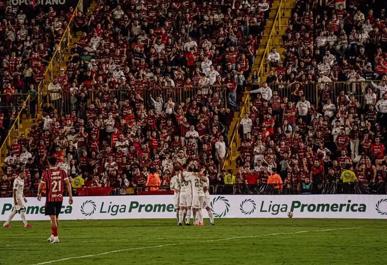 Clásico Nacional entre Alajuelense y Saprissa/Prensa Saprissa