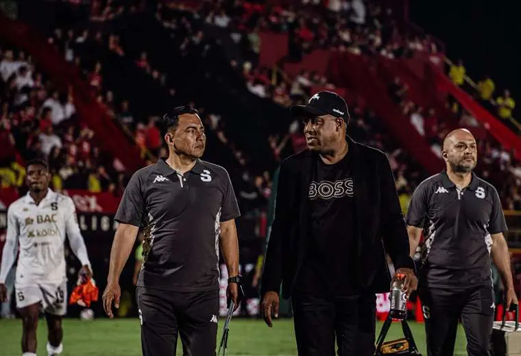 Hernán Medford. Saprissa