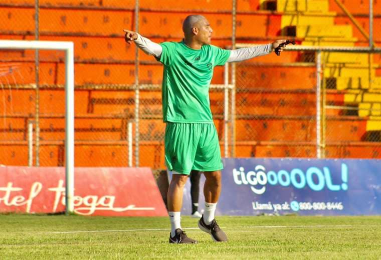 Douglas Sequeira “Estos tres partidos van a determinar mucho el torneo